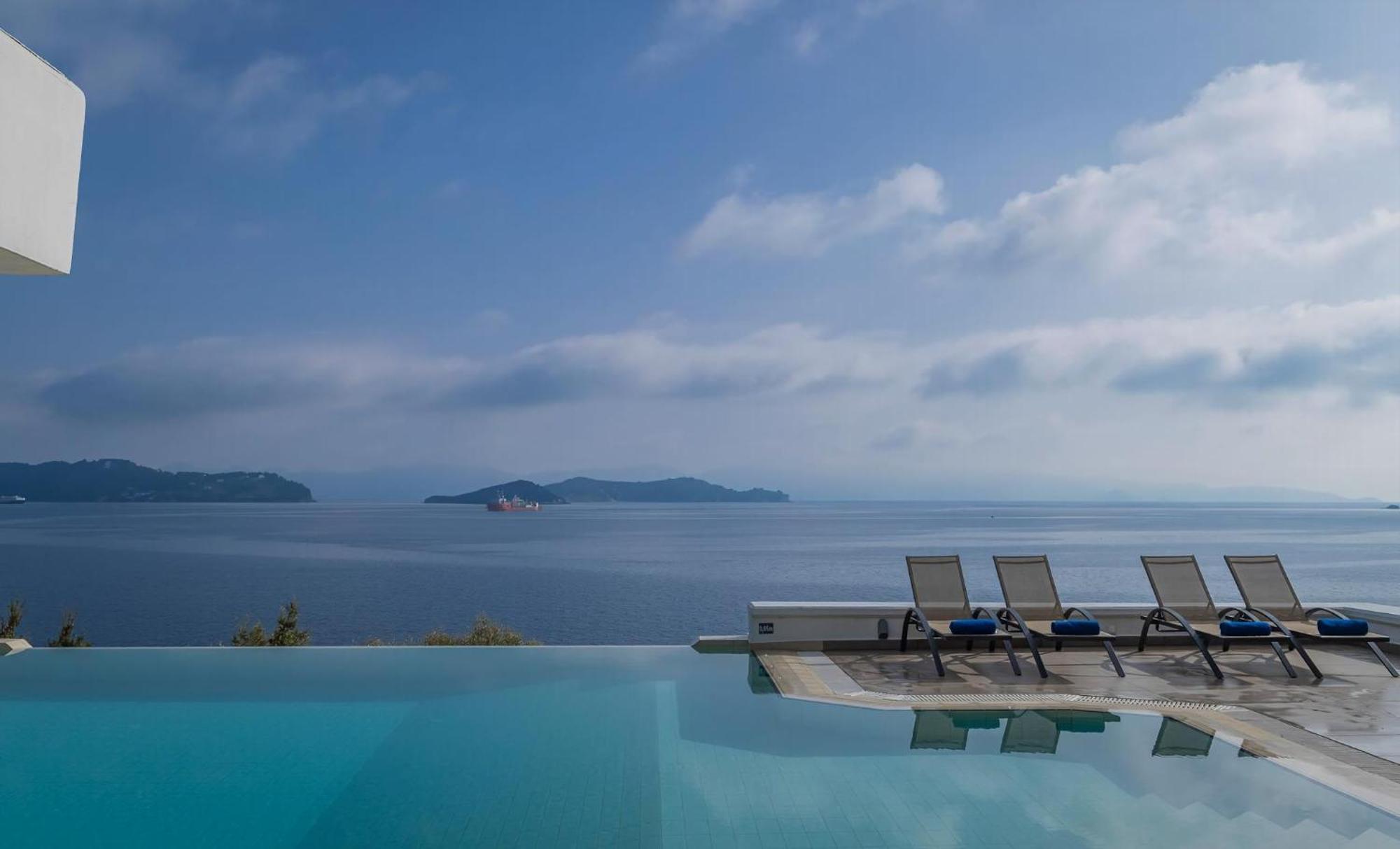 Super Luxury Skiathos Villa Seven Stunning Bedroom Suites Villa Daphne Achliades Achladies  Екстериор снимка